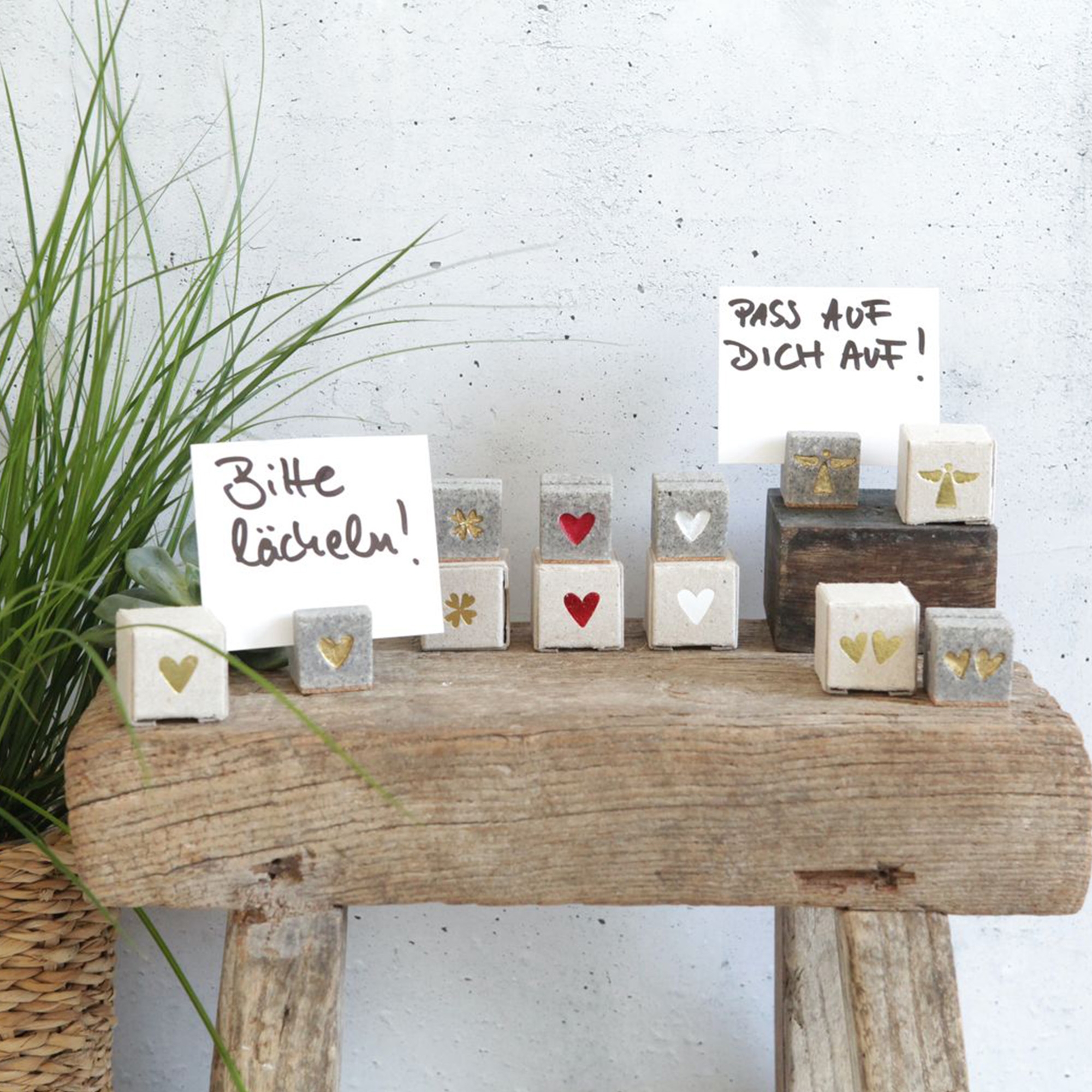 Mini Kartenhalter "Goldenes Herz" Pflanze