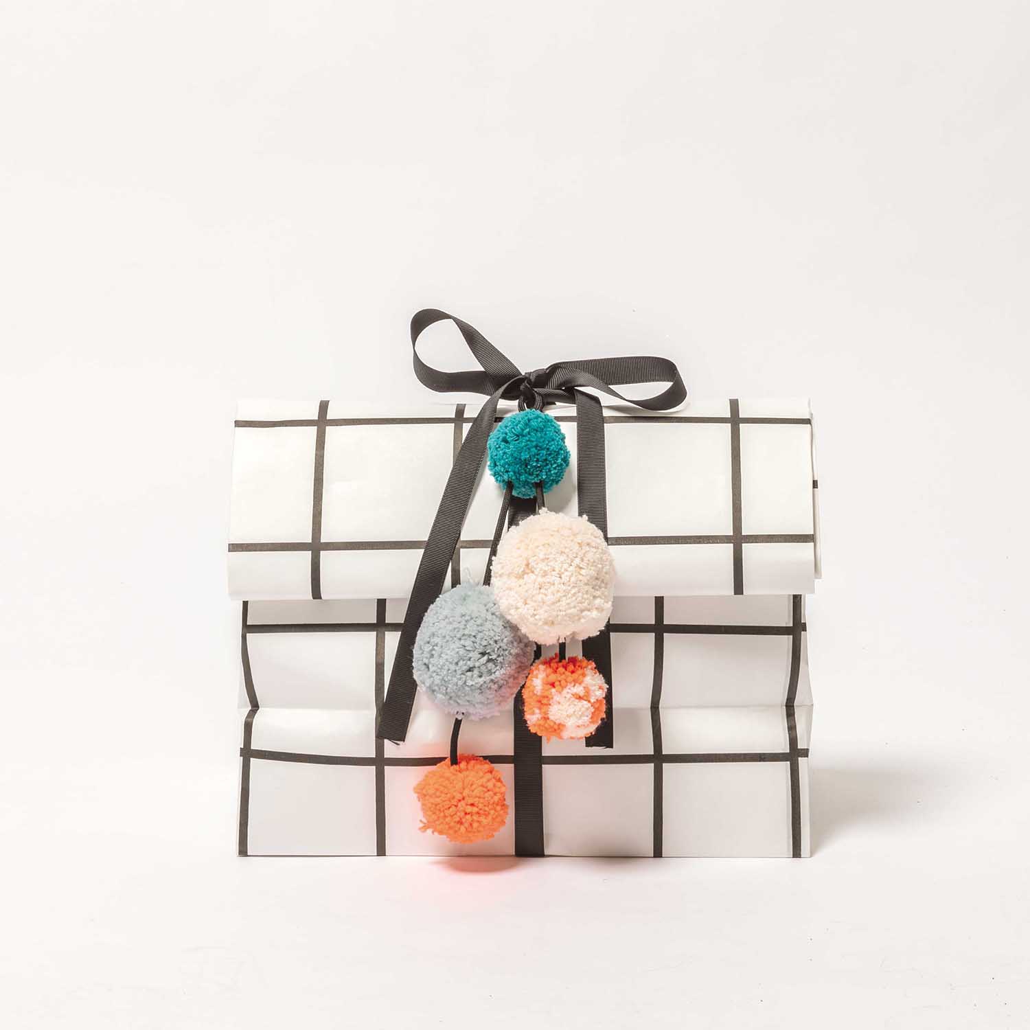 Blockbodenbeutel XL - Schwarz / Weiß - 1 Stück Blockbodenbeutel XL - Schwarz / Weiß - 1 Stück