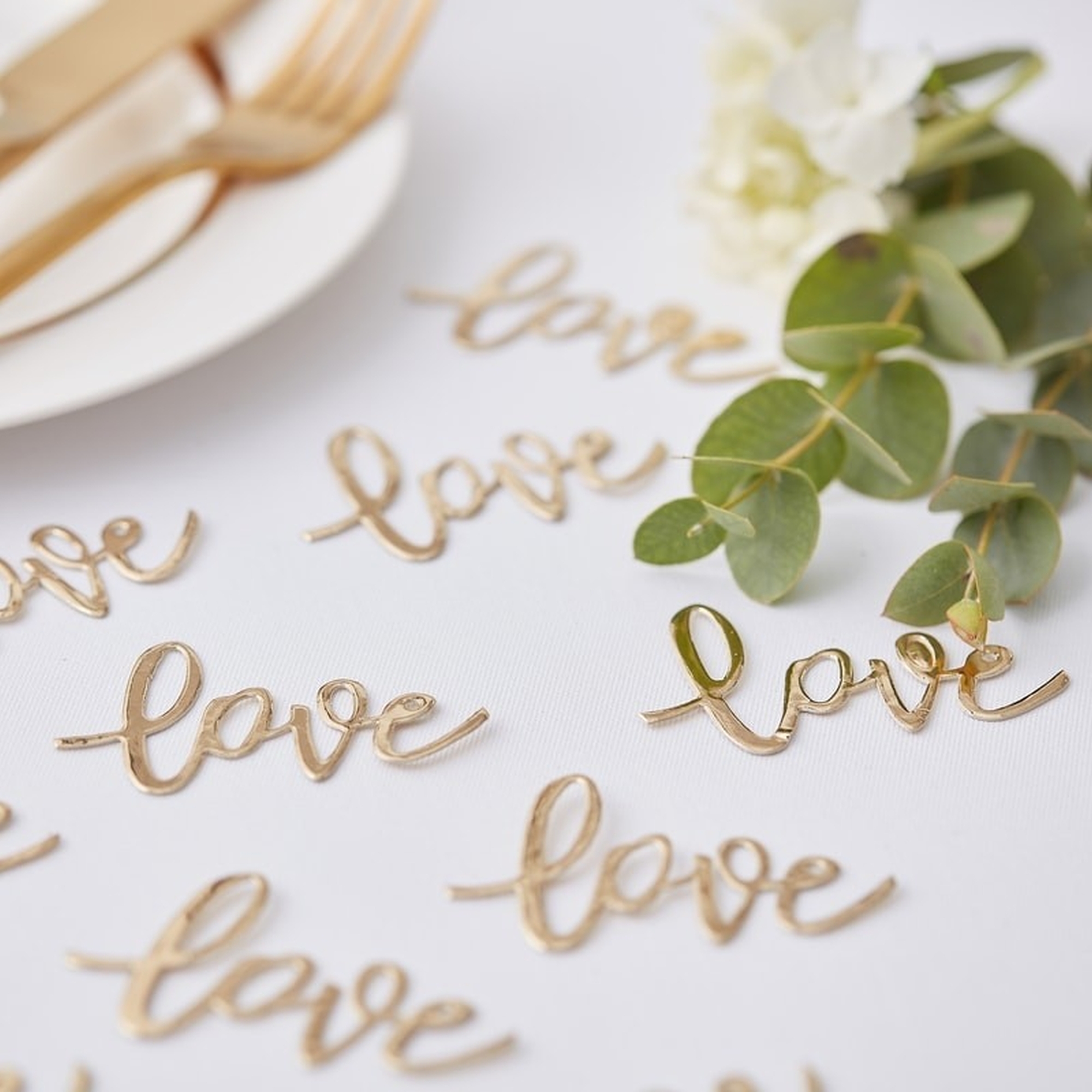 Gold Wedding Love Tisch Konfetti 14g Gold Wedding Love Tisch Konfetti 14g