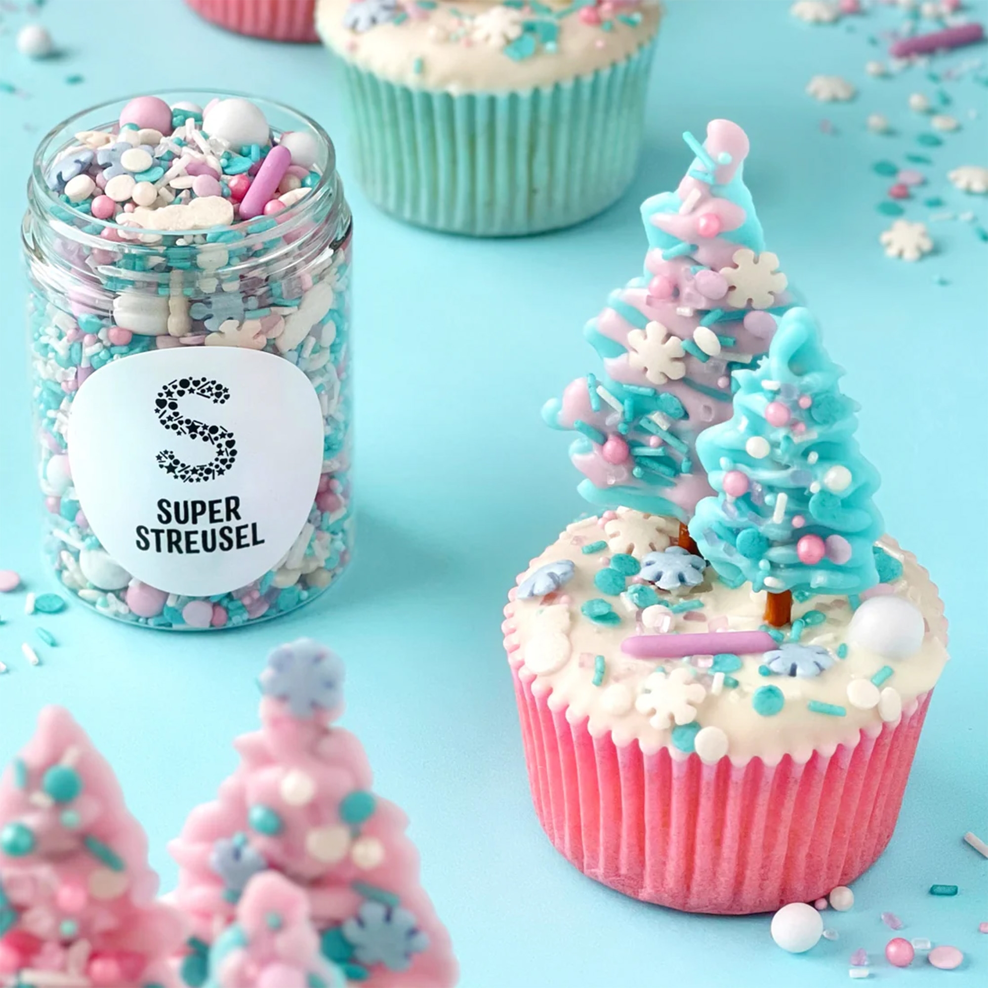 Super Streusel SchneeStürmchen 90 g Geburtstagstorte, Essen, Törtchen, Leute, Person