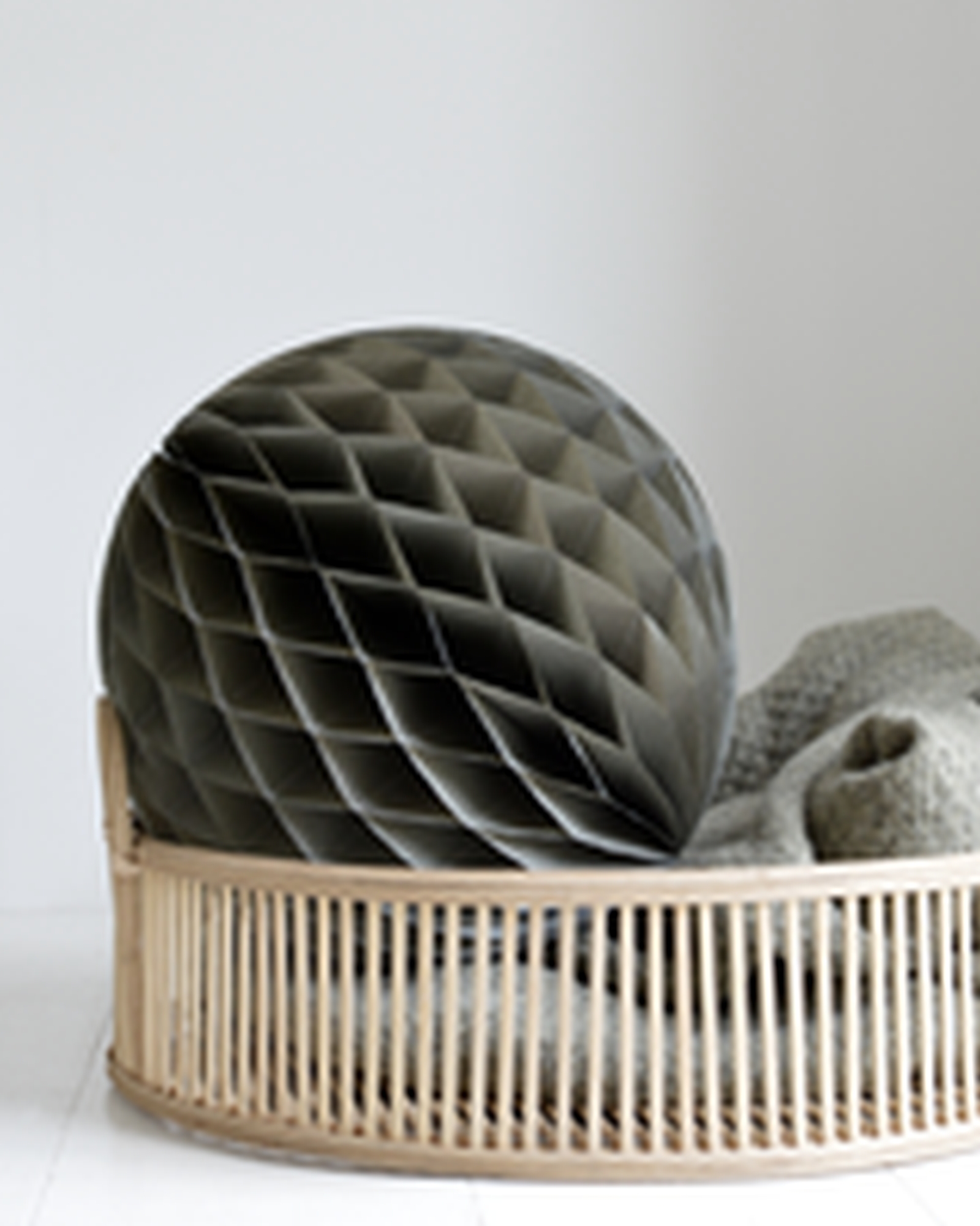 Olivgrün - 2 Wabenbälle Olivgrün - 2 Wabenbälle