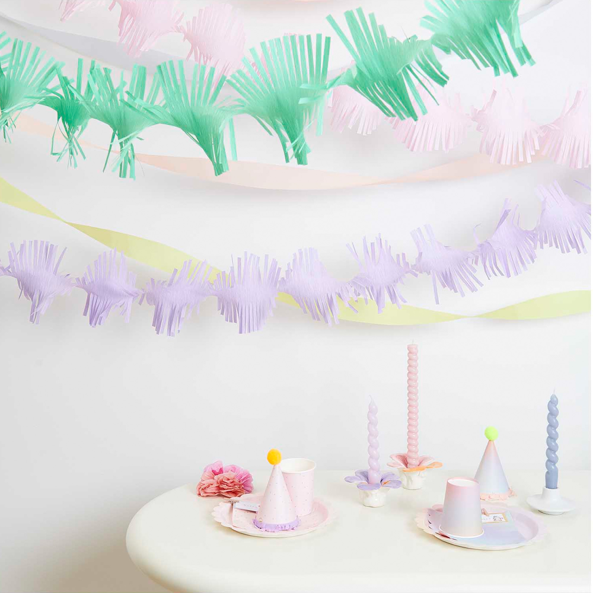 Kreppbänder und Girlanden "Luxus Party Deko Set" 11-teilig Kreppbänder und Girlanden "Luxus Party Deko Set" 11-teilig