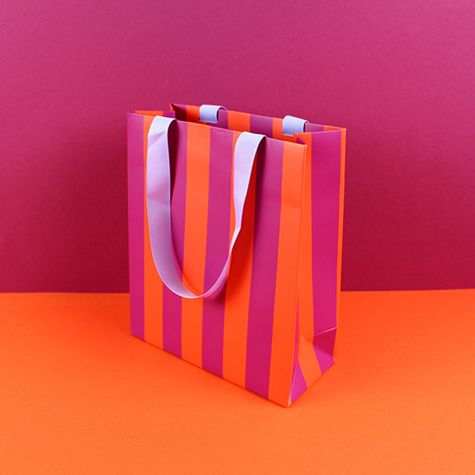 Geschenktasche Größe M, Violett, Koralle, Flieder Tasche, Kiste, Tragetasche