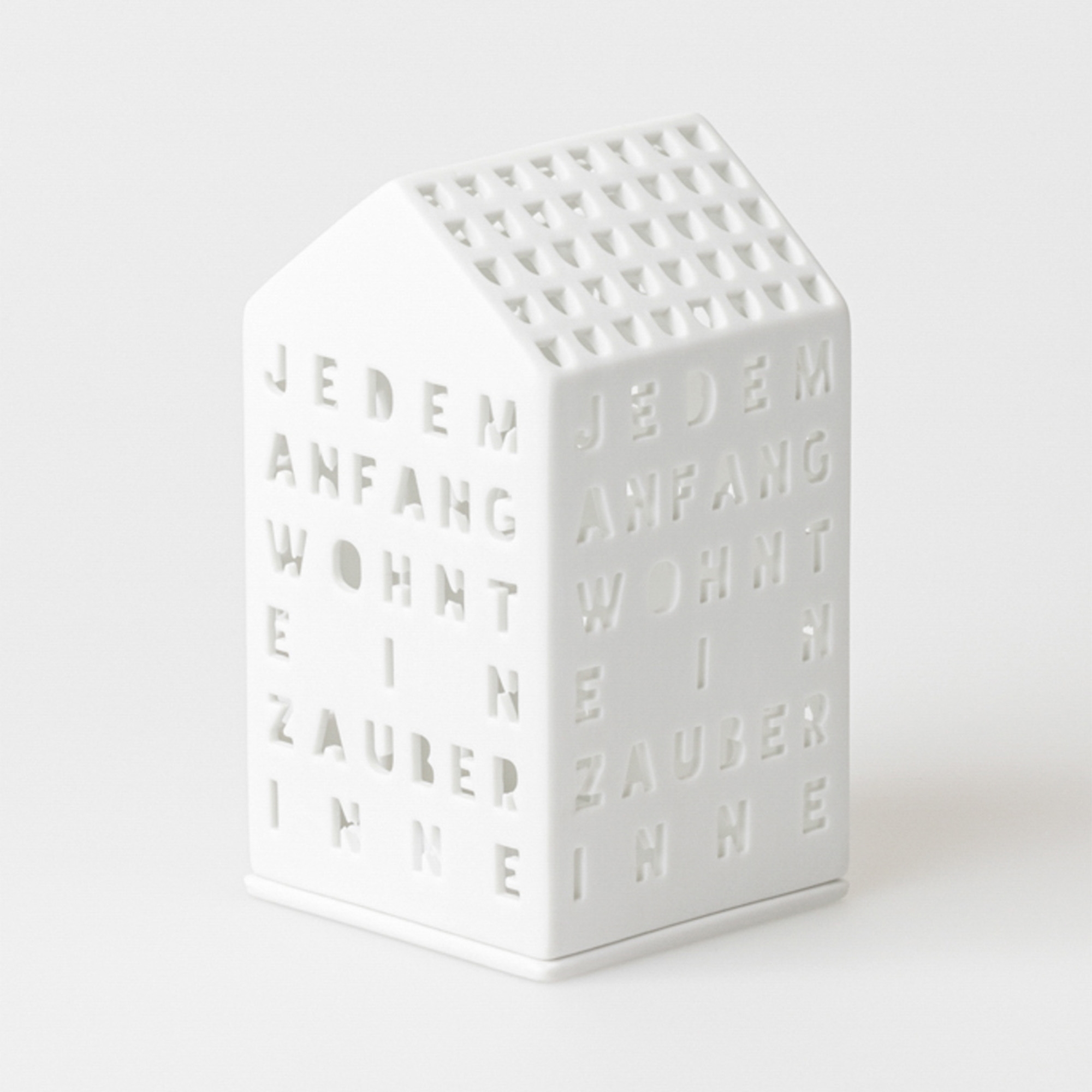 Räder Design - Lichthaus "Jedem Anfang wohnt ein Zauber"