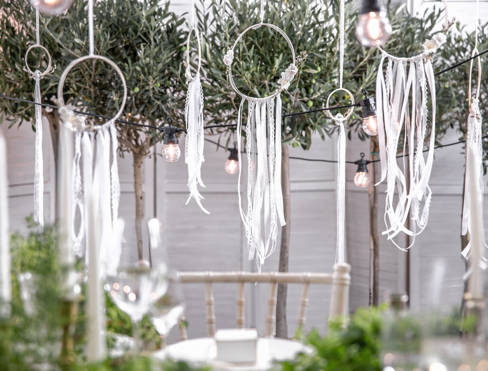 Vintage Lichterkette in Schwarz - Indoor/Outdoor Vintage Lichterkette in Schwarz - Indoor/Outdoor