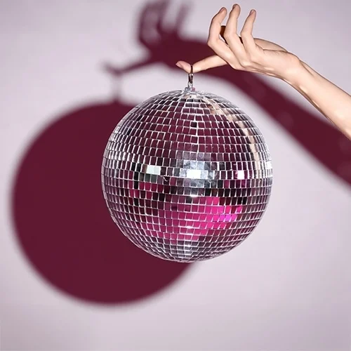Disco ball, Spiegelkugel, Spiegelglobus, Tänzerische Dekoration, Reflexionen