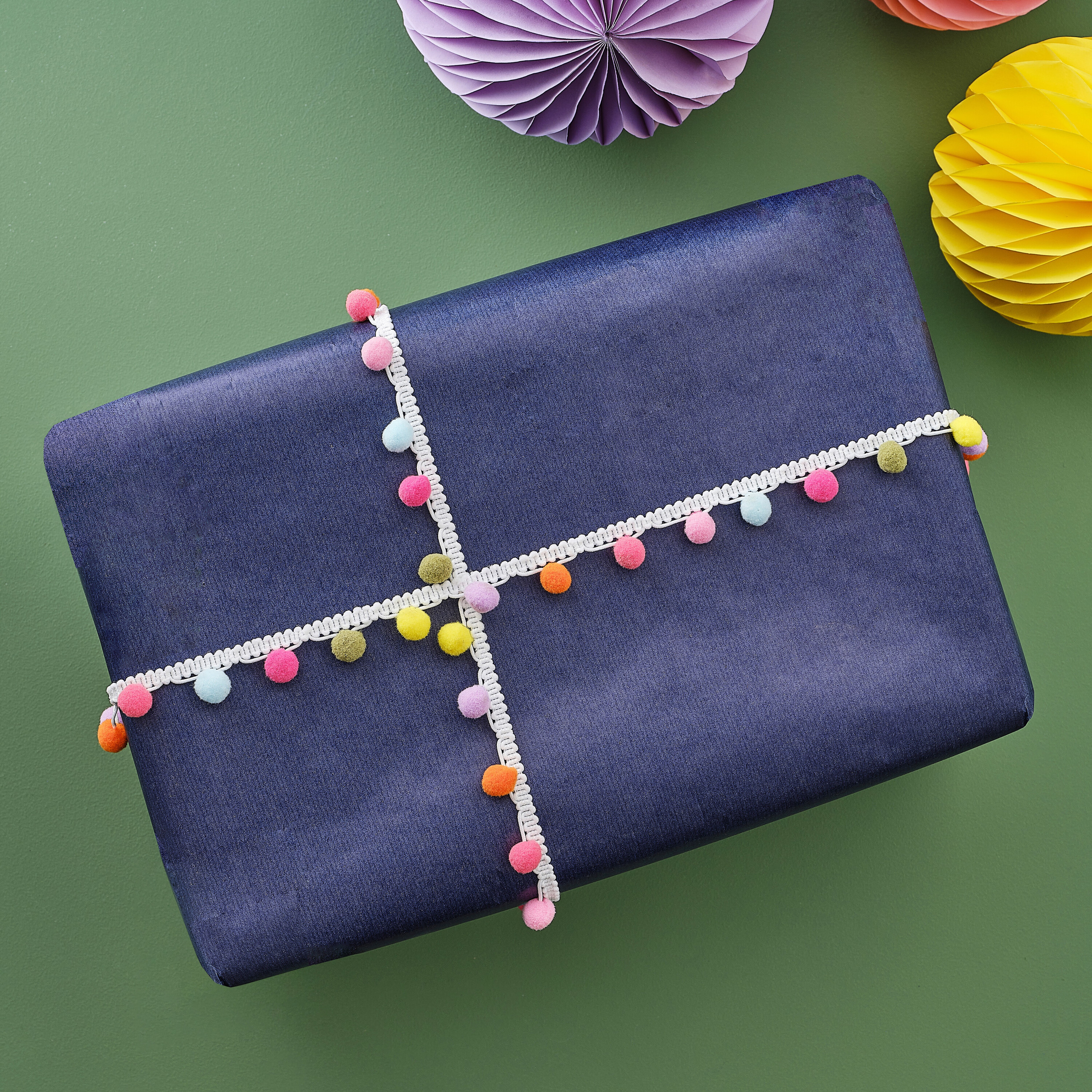 Pom-Pom Geschenkband 2 m Pom-Pom Geschenkband 2 m