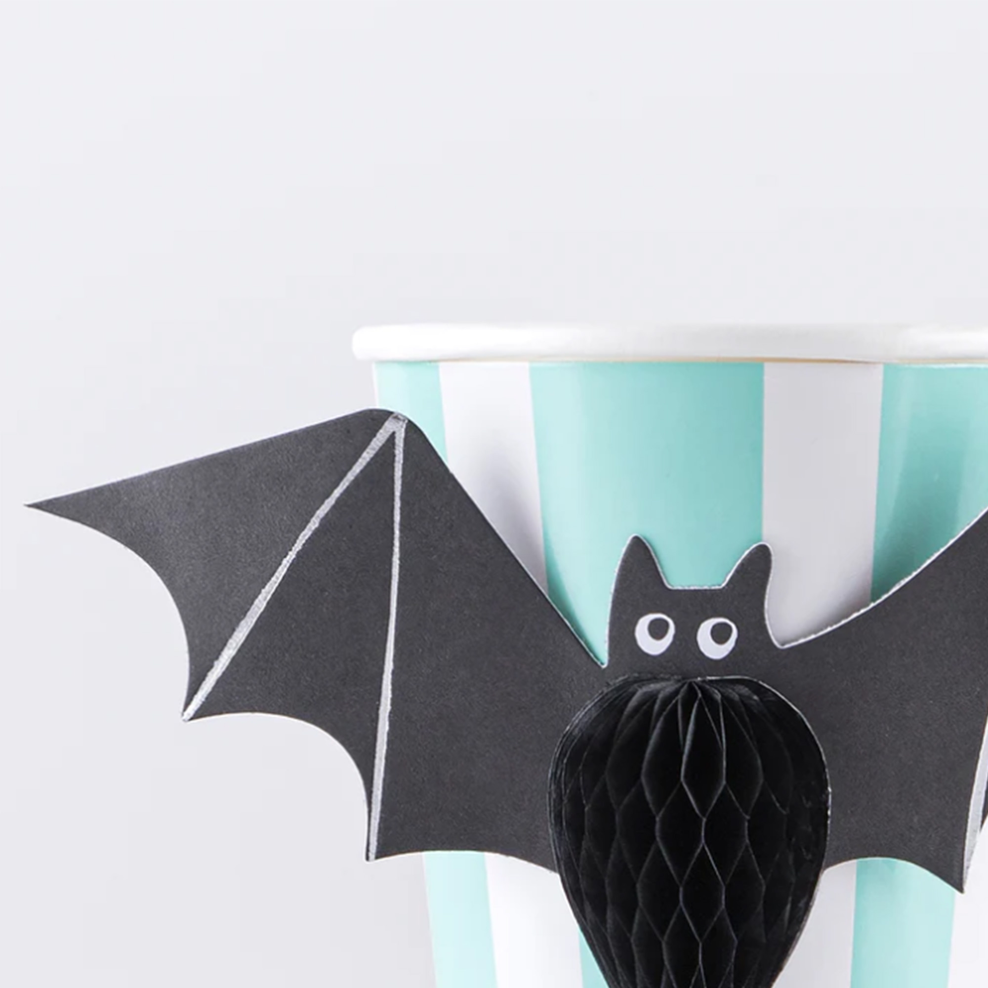 Meri Meri - 8 Pappbecher Halloween Wabenbecher Meri Meri - 8 Pappbecher Halloween Wabenbecher