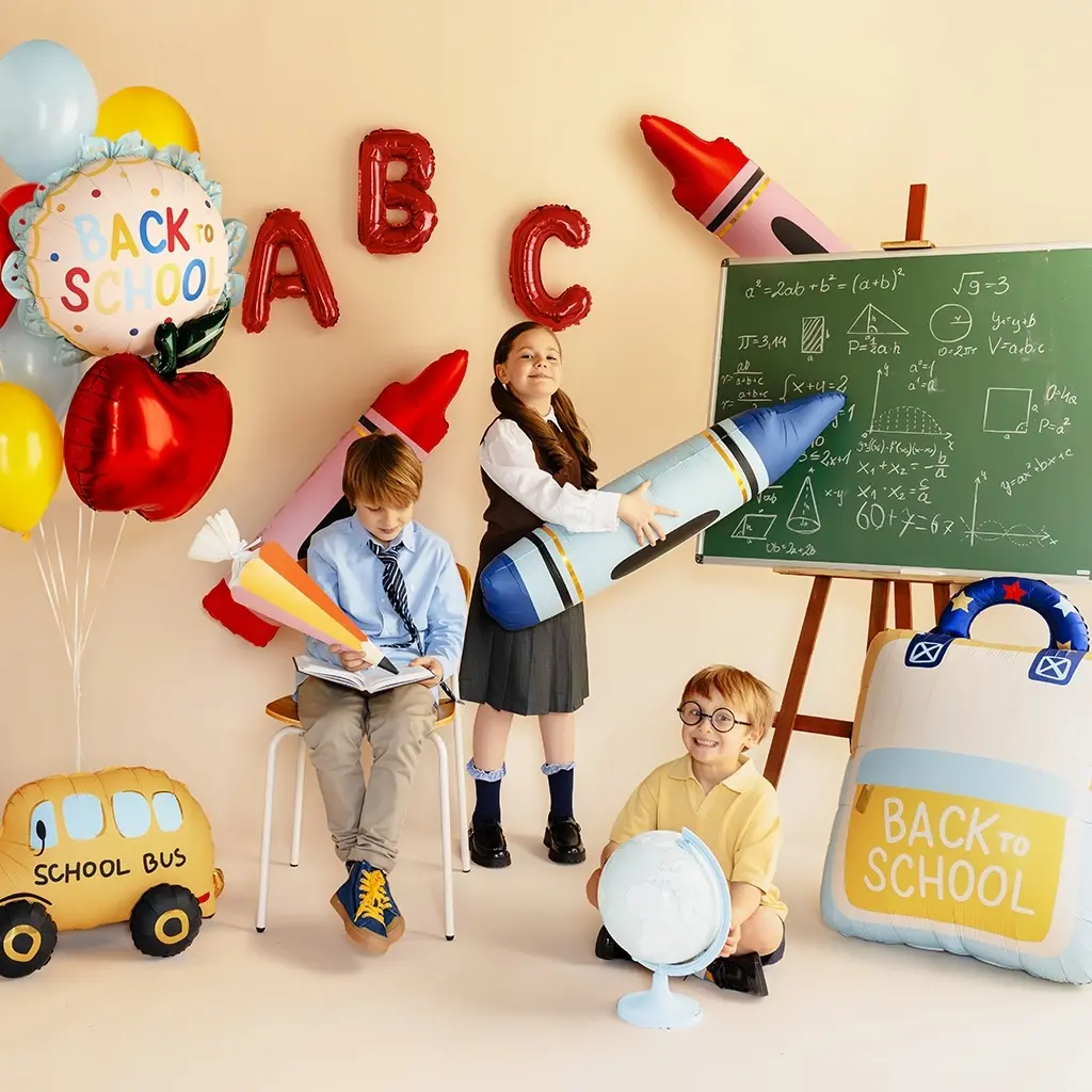 Folienballon mit Rüschen "Back to school" 52 cm
