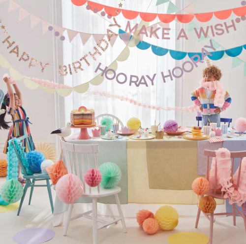 Meri Meri - Regenbogen "Birthday" Girlanden-Set Meri Meri - Regenbogen "Birthday" Girlanden-Set