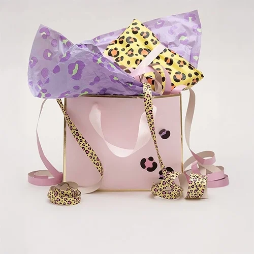 Geschenkverpackung, Schachtel, Leopardenmuster, Lila, Band