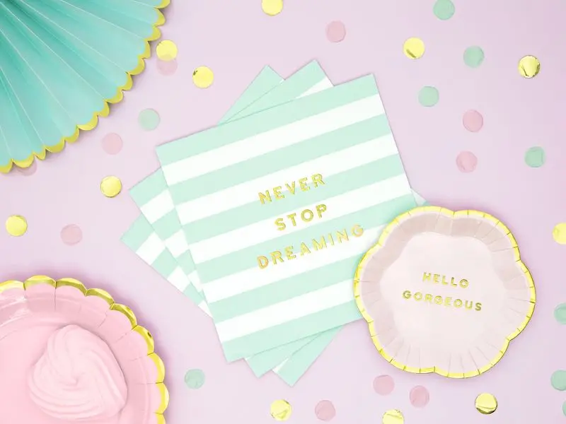 20 Servietten "Never stop dreaming",  Mint/Gold
