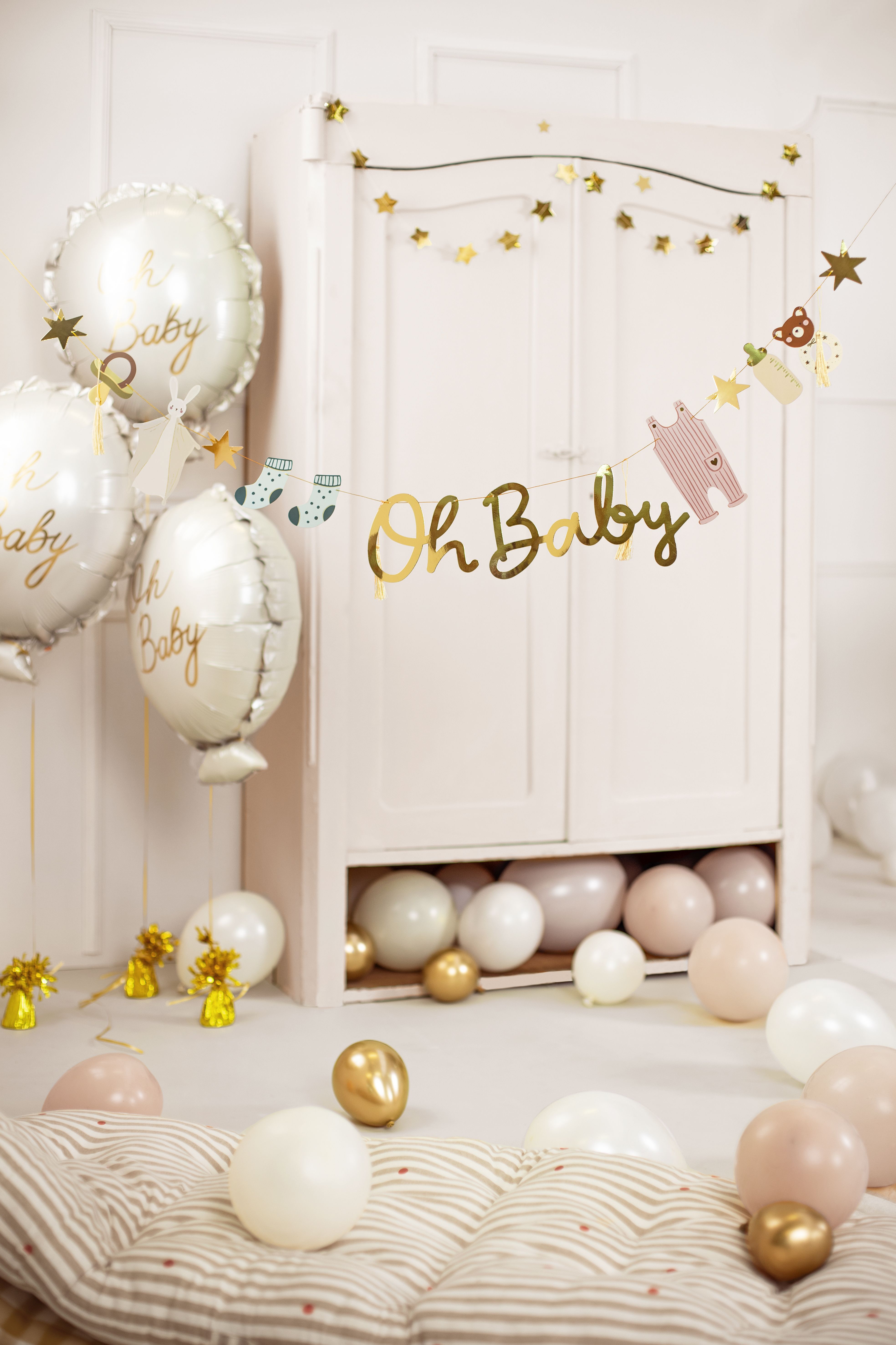 Girlande "Oh Baby" mit verschiedenen Motiven Girlande "Oh Baby" mit verschiedenen Motiven