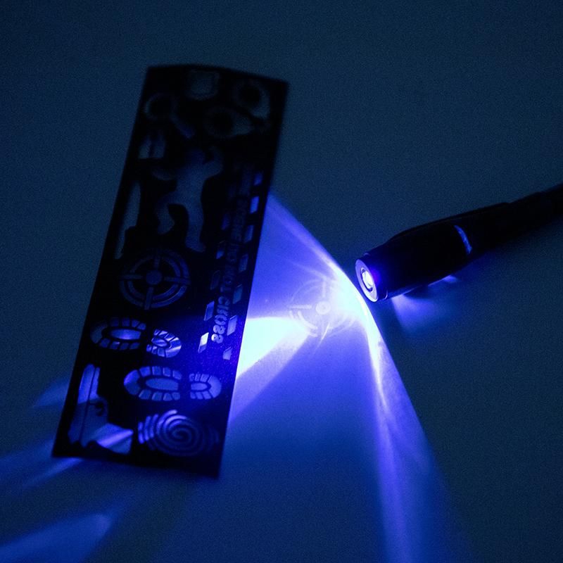 Geheime Botschaft-Stift mit Schablonen Geheime Botschaft-Stift mit Schablonen