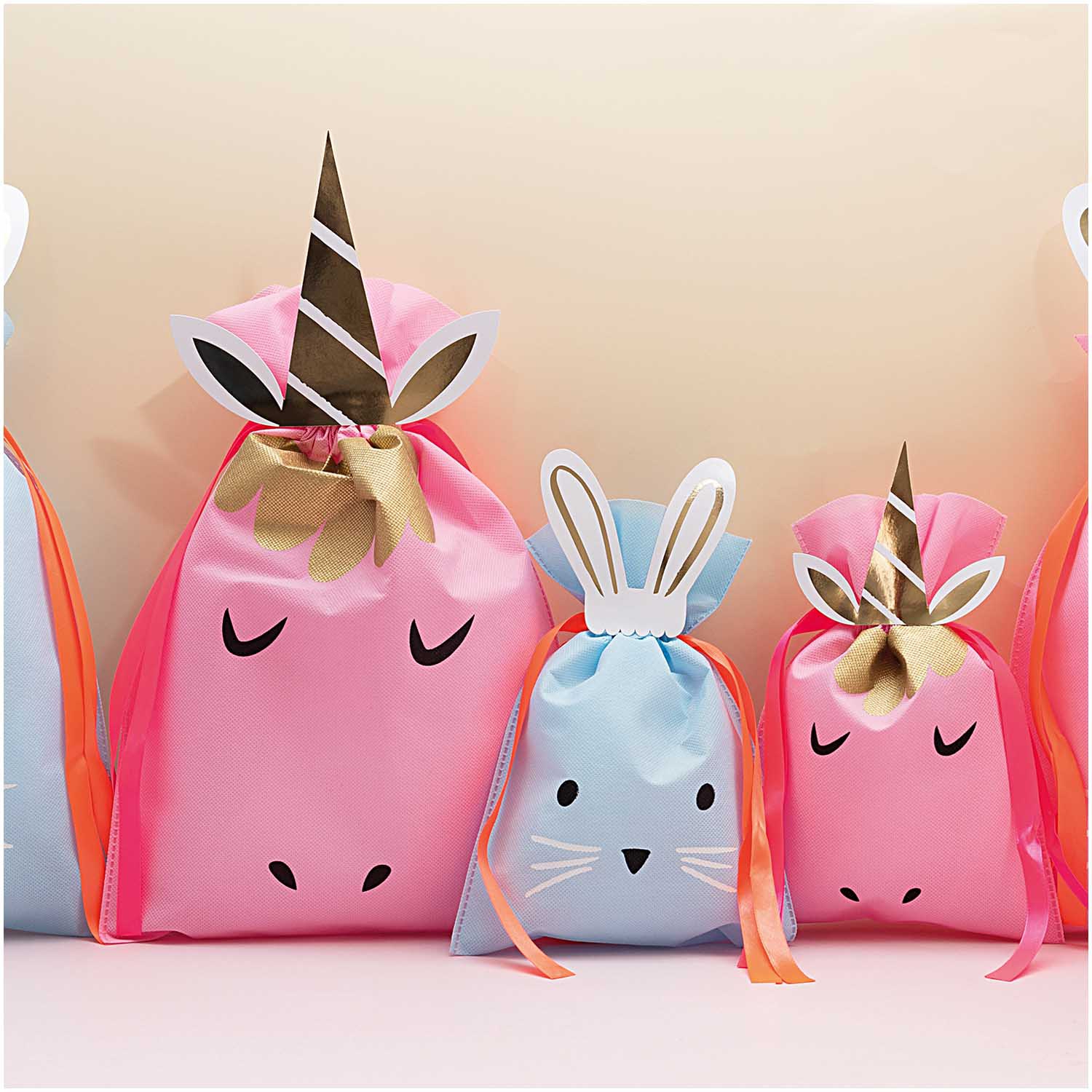 Geschenktasche "Hase" Blau, klein Geschenktasche "Hase" Blau, klein