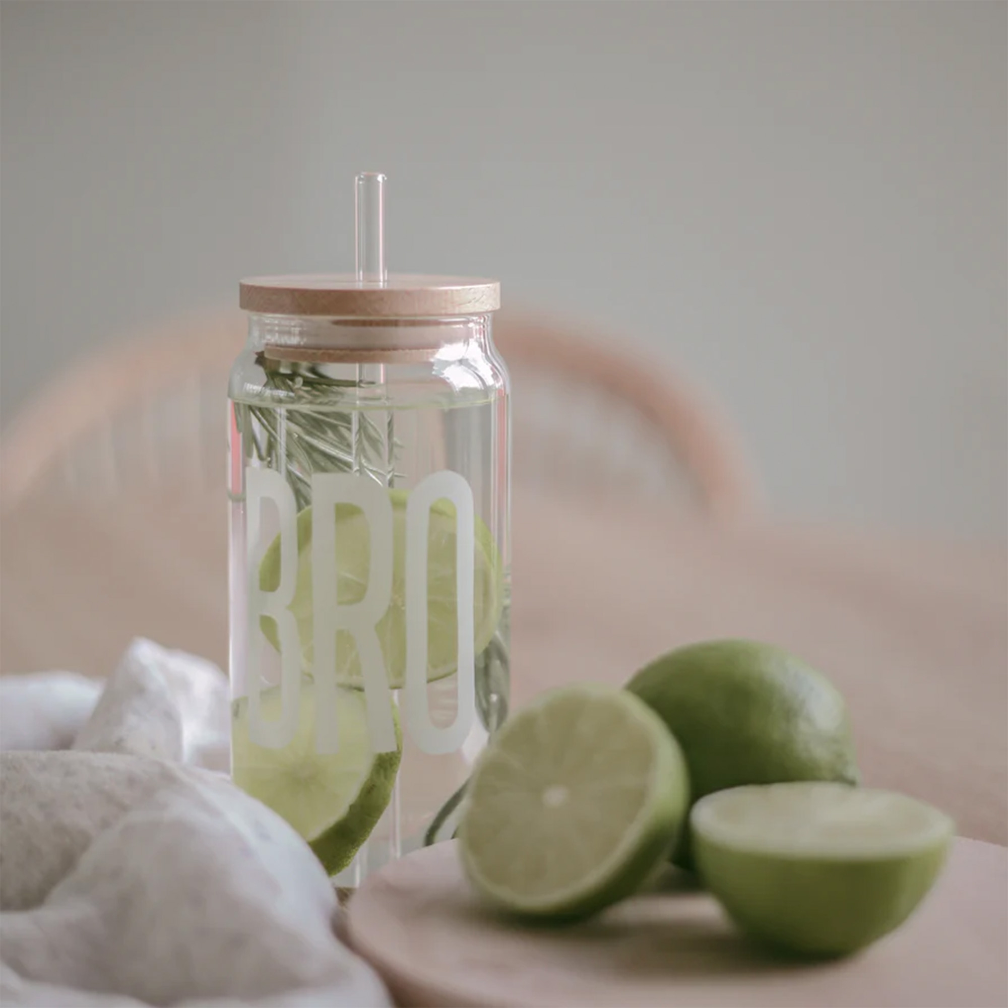 Eulenschnitt - Hohes Trinkglas "Bro" Eulenschnitt - Hohes Trinkglas "Bro"