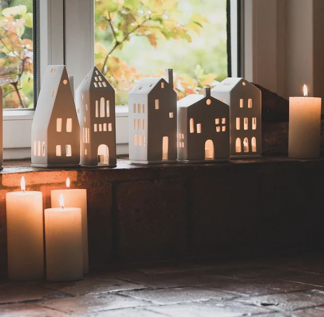 Räder Design - Lichthaus "Heimat ist kein Ort"