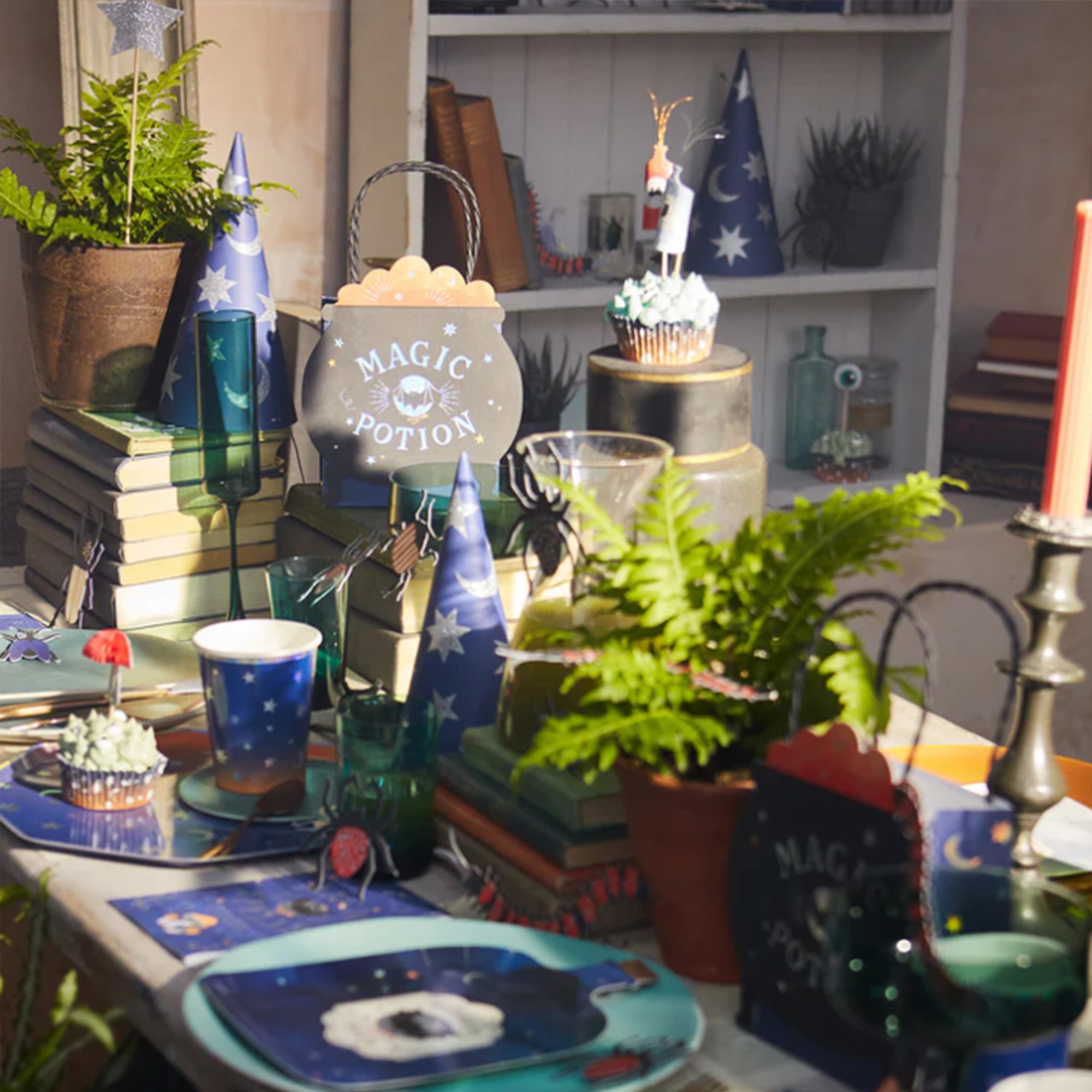 Meri Meri - 8 Pappteller Making Magic Potion Flasche Meri Meri - 8 Pappteller Making Magic Potion Flasche