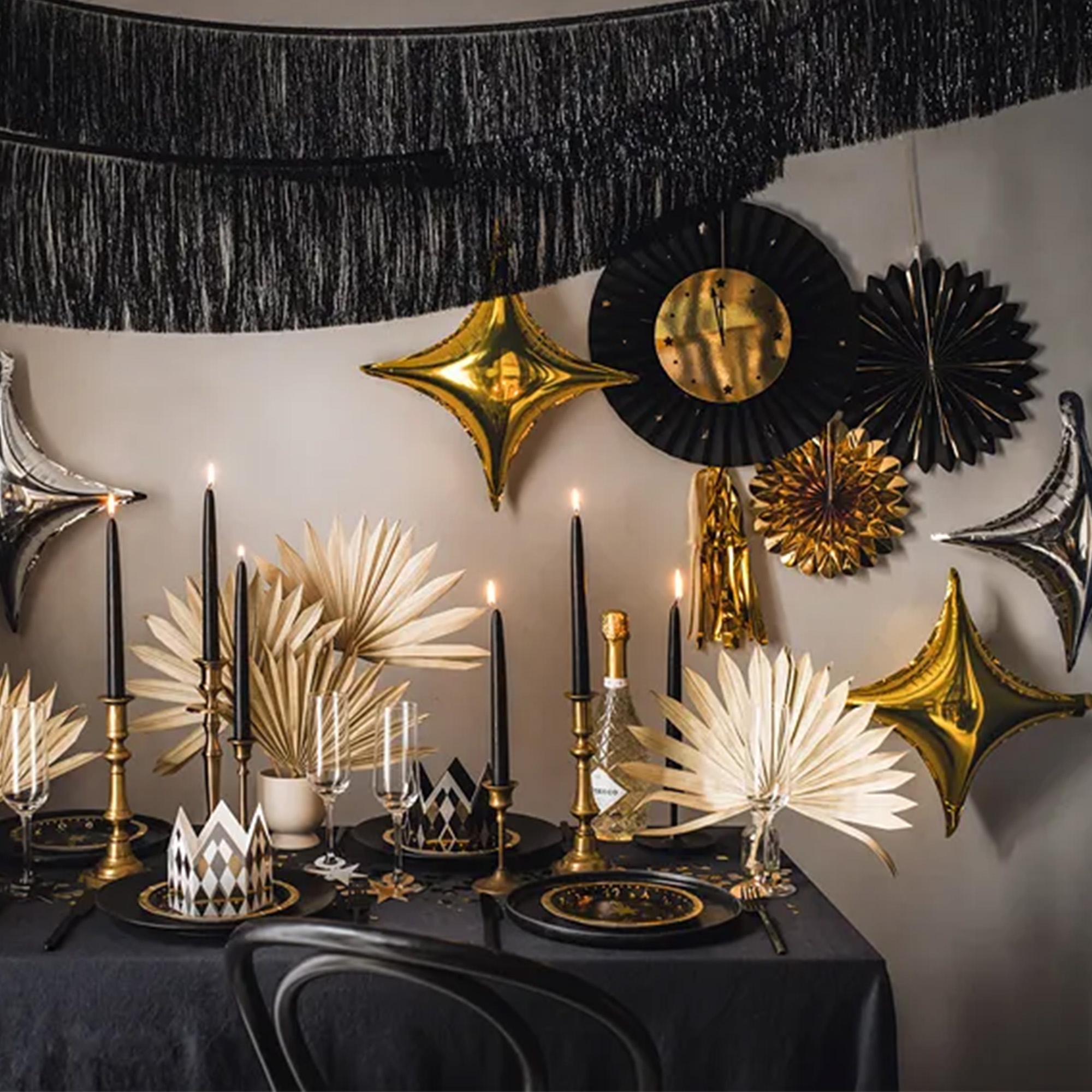 3 Silvester-Dekofächer mit Uhr, Schwarz & Gold 3 Silvester-Dekofächer mit Uhr, Schwarz & Gold