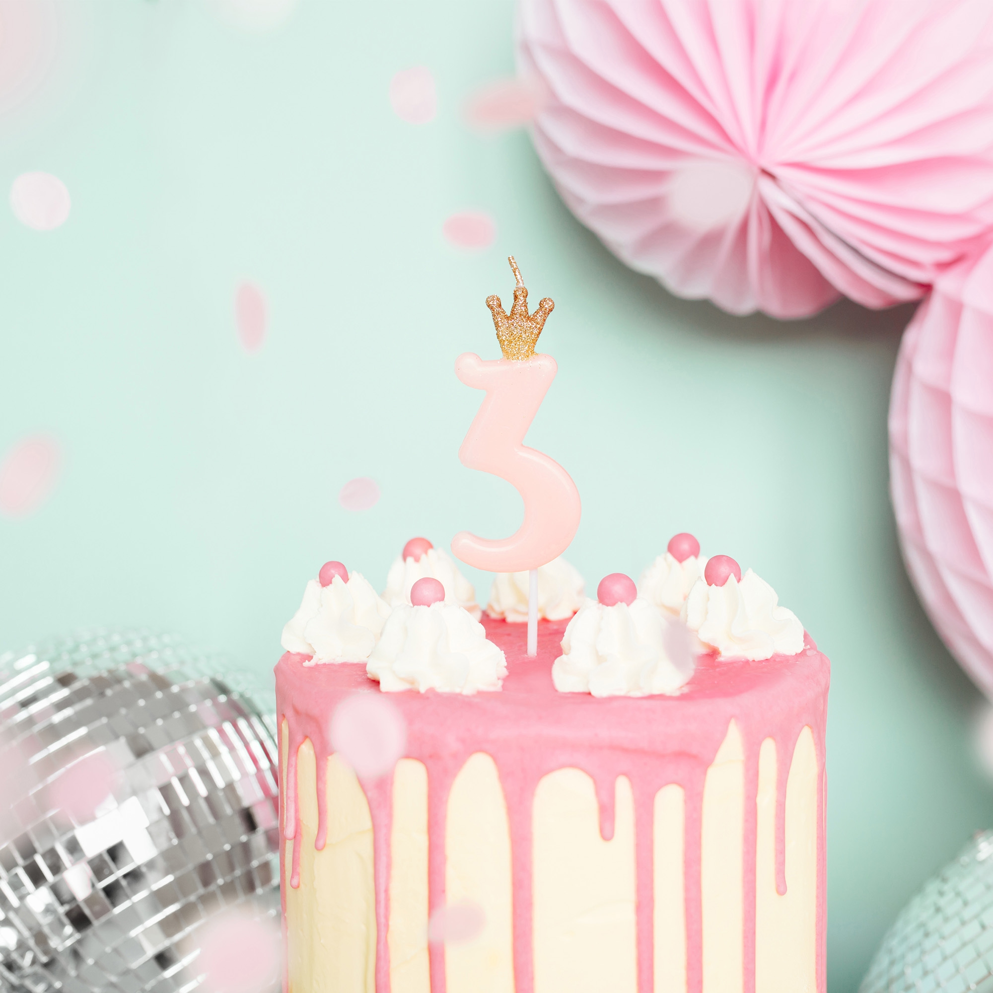 PartyDeco - Zahlenkerze "3 mit Krönchen" Pastellrosa PartyDeco - Zahlenkerze "3 mit Krönchen" Pastellrosa