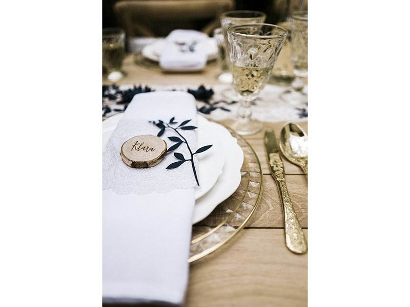 DIY Bastelset Zweige mit Blättern Dunkelblau 9 tlg. DIY Bastelset Zweige mit Blättern Dunkelblau 9 tlg.