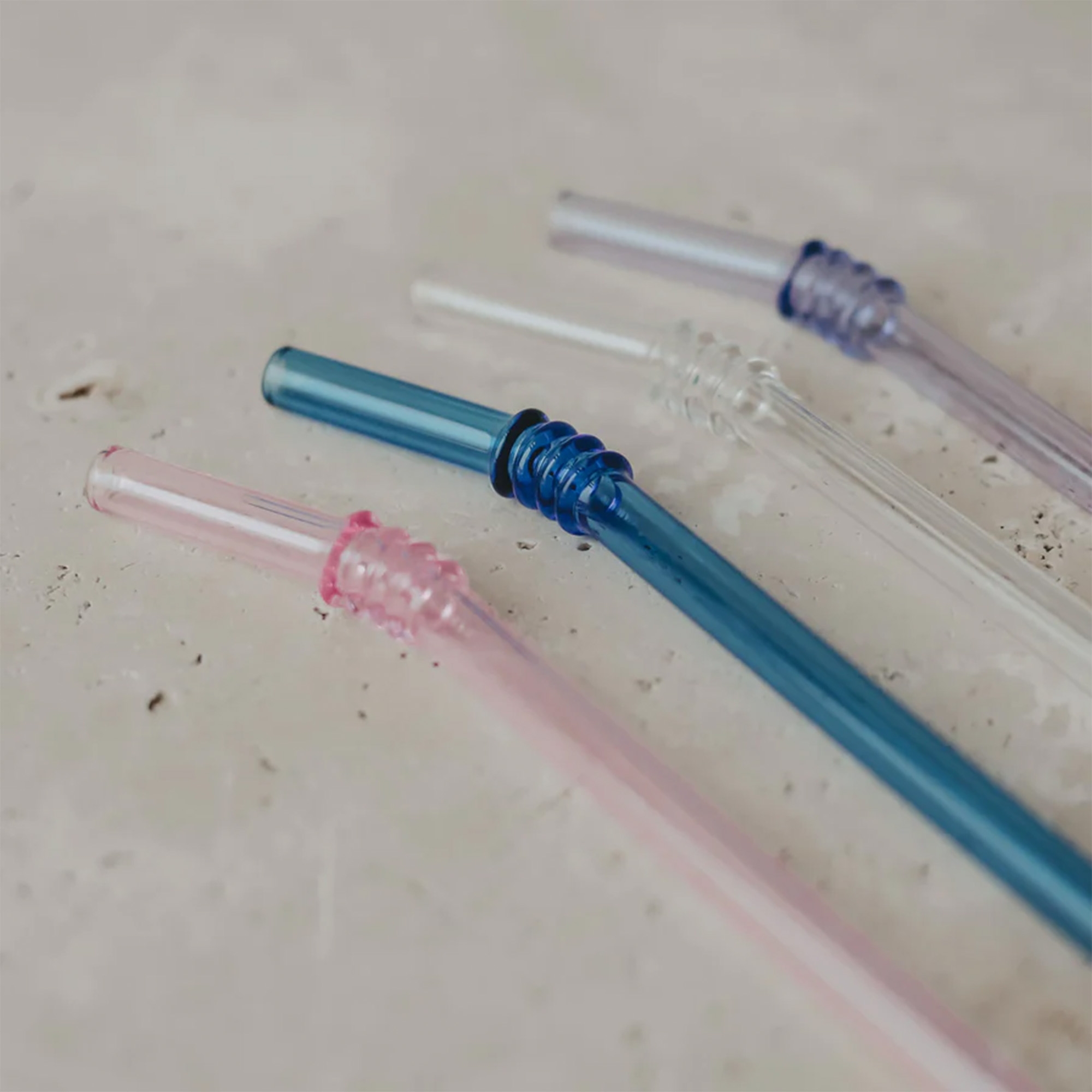Eulenschnitt - Glasstrohhalme geknickt "Pink" mit Reinigungsbürste - 4er Set