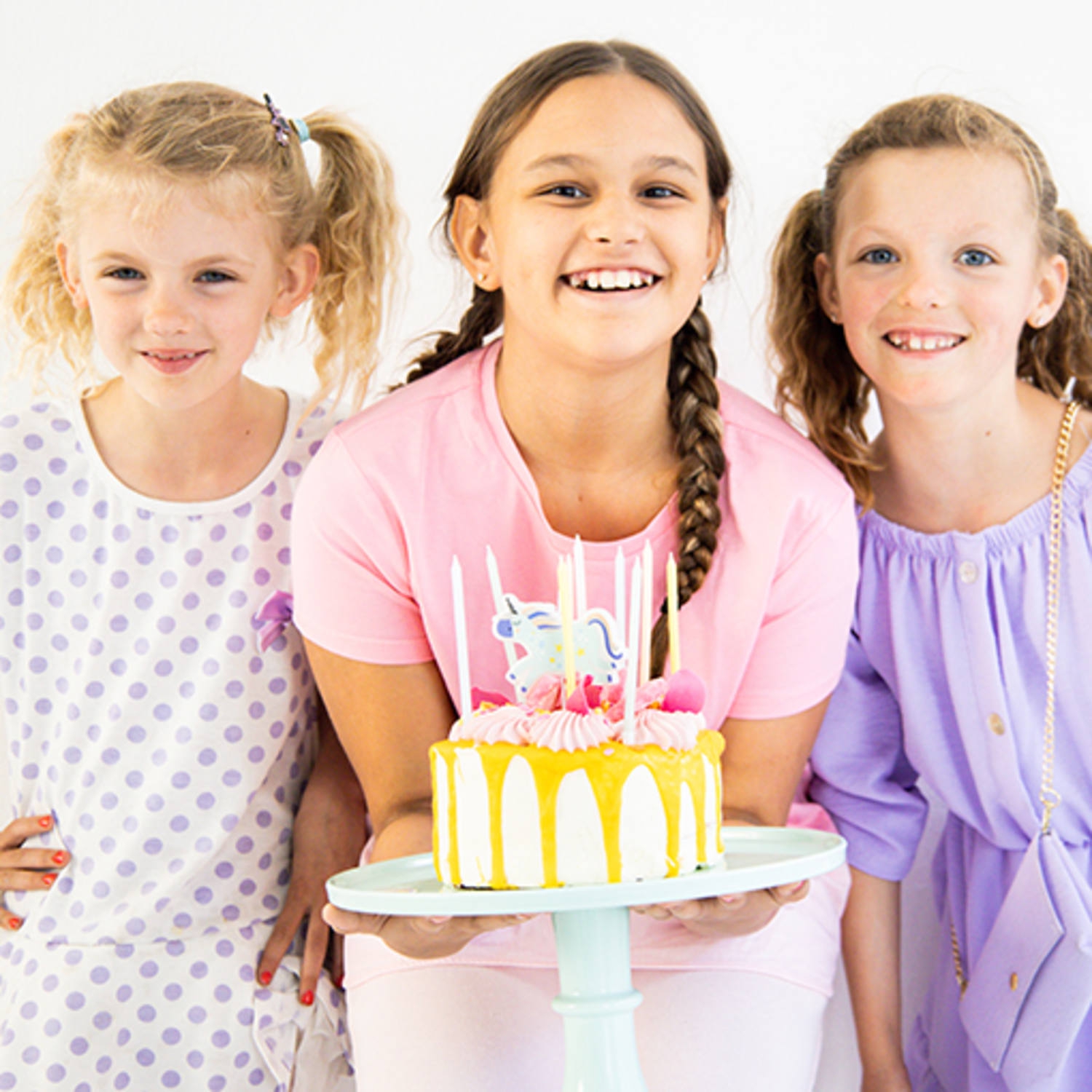 Kuchenkerzen "Regenbogen Einhorn" 11teilig Kuchenkerzen "Regenbogen Einhorn" 11teilig