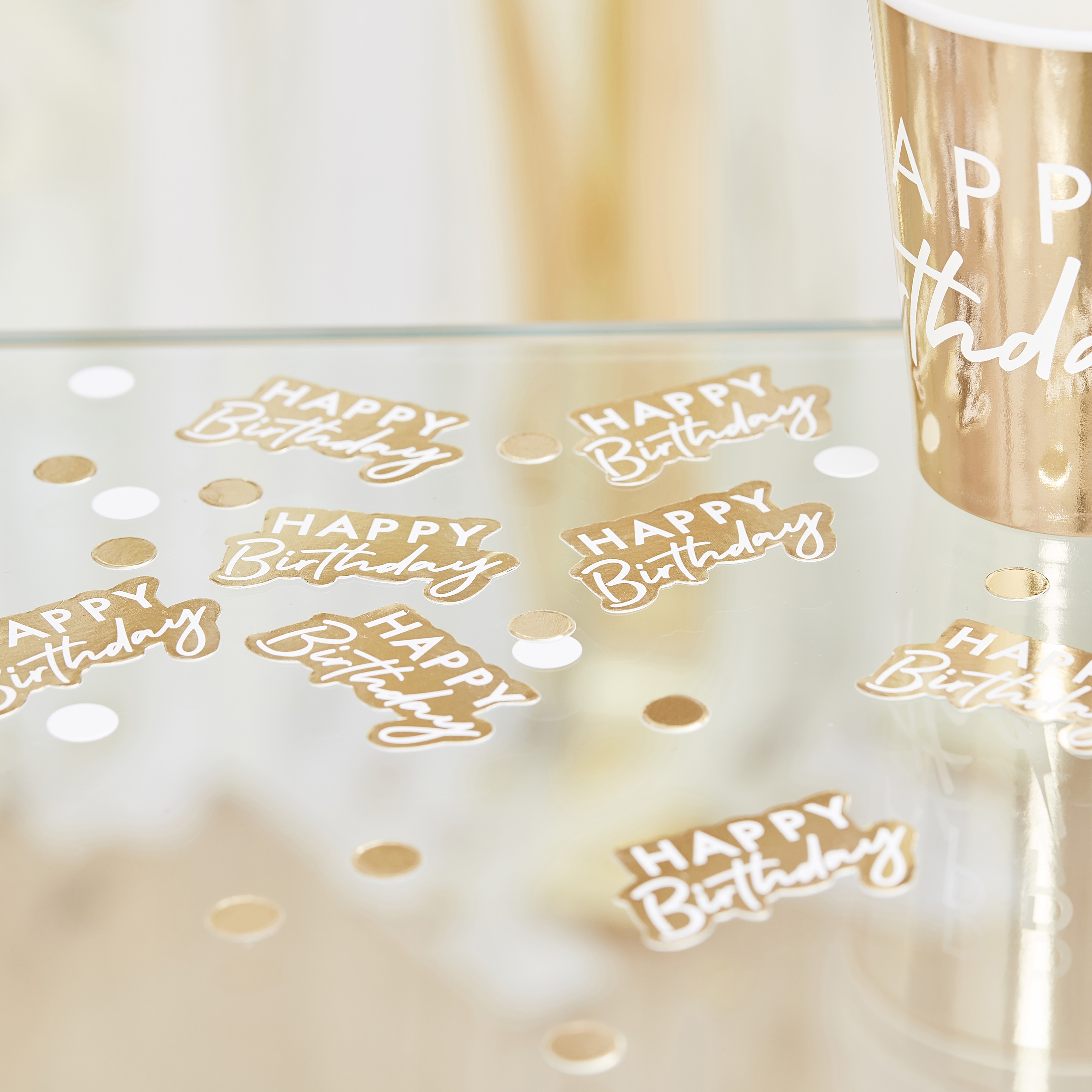 Konfetti "Happy Birthday" Gold/Weiß, 13g Konfetti "Happy Birthday" Gold/Weiß, 13g