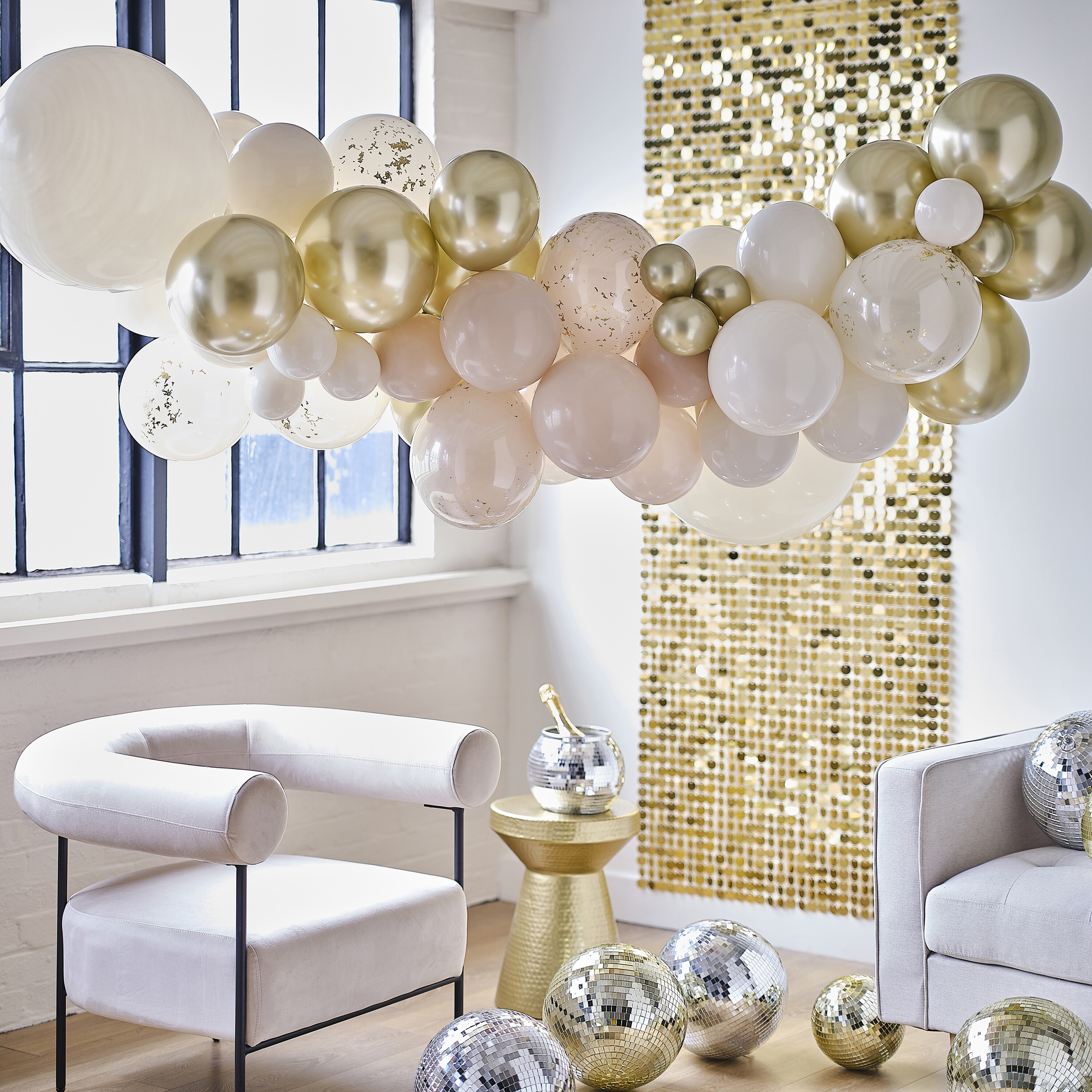 DIY Ballongirlande zum Selberbauen - Gold/Weiß