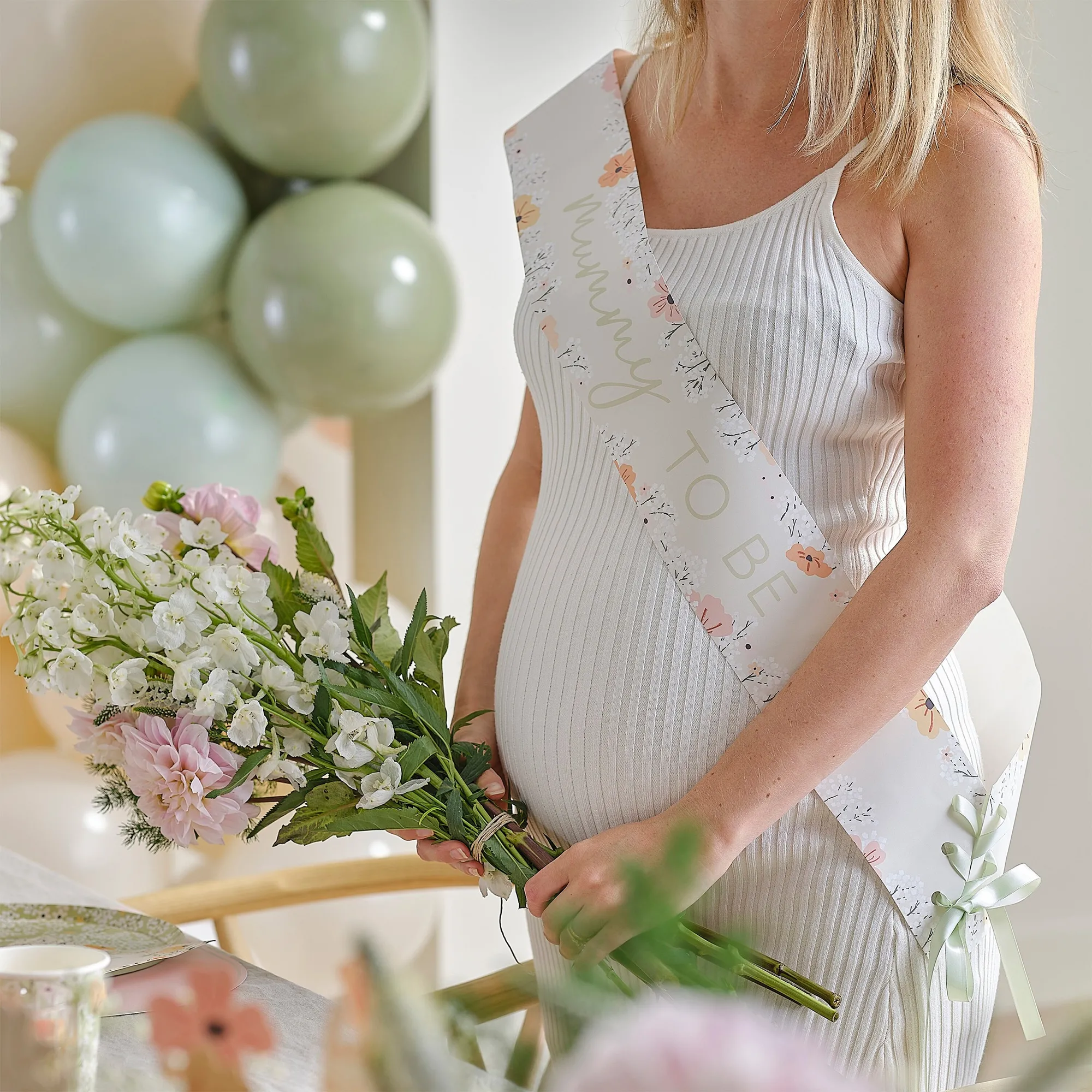Schärpe "Mummy to Be" mit Blumenmuster