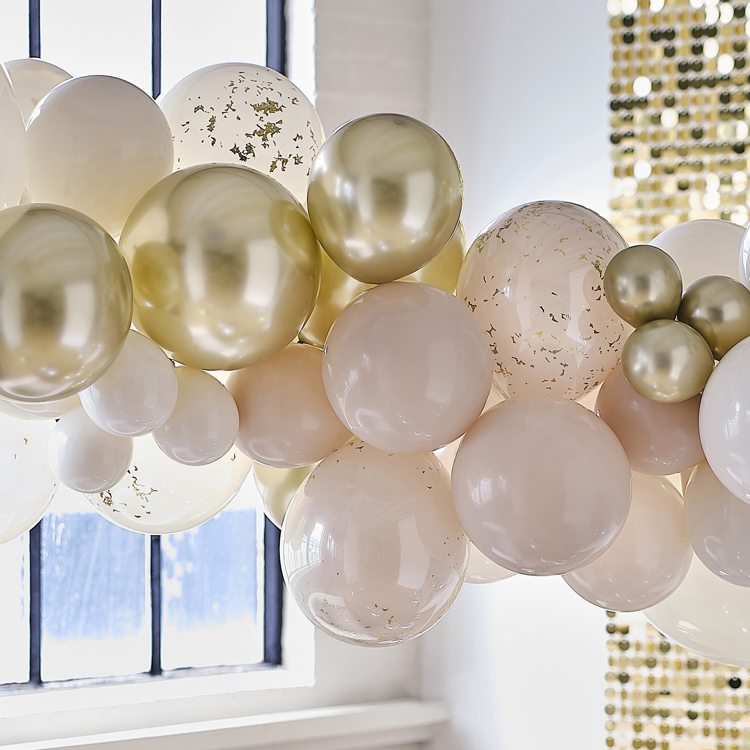 DIY Ballongirlande zum Selberbauen - Gold/Weiß