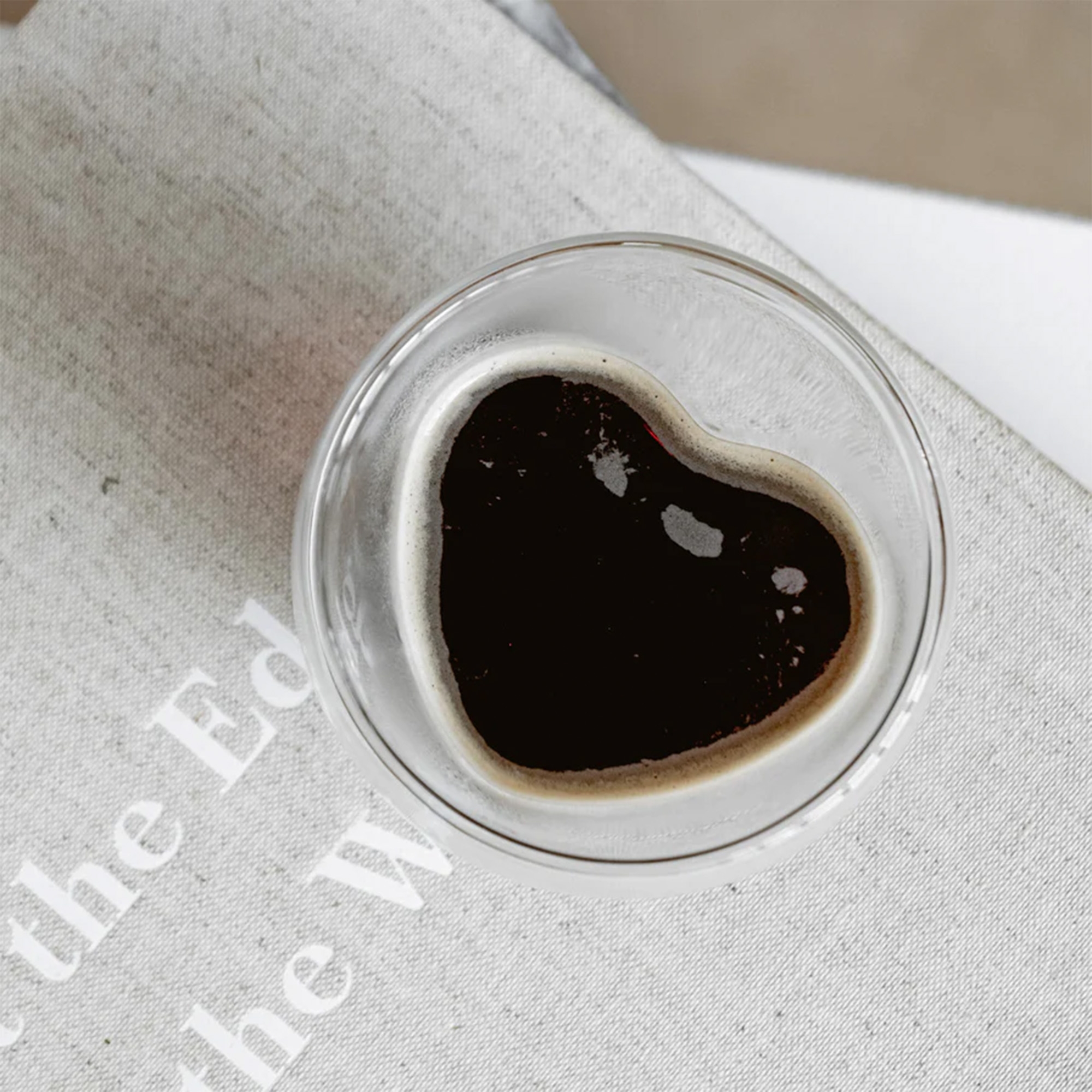 Eulenschnitt - Doppelwandiges Herzglas "Herz" 200ml Eulenschnitt - Doppelwandiges Herzglas "Herz" 200ml