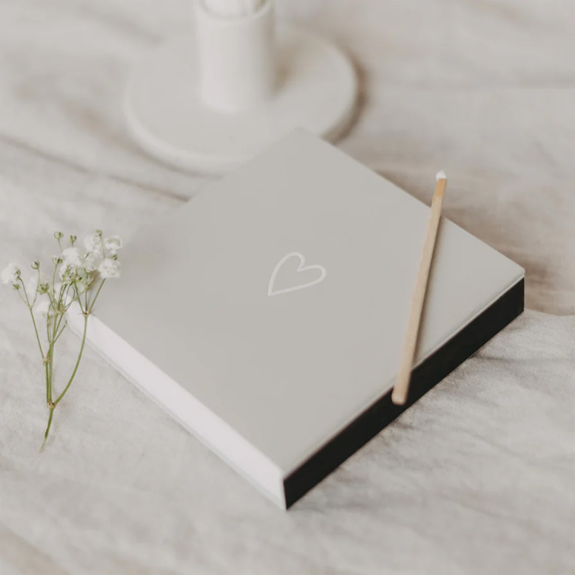 Eulenschnitt - Streichhölzer "Blumenmädchen" Eulenschnitt - Streichhölzer "Blumenmädchen"